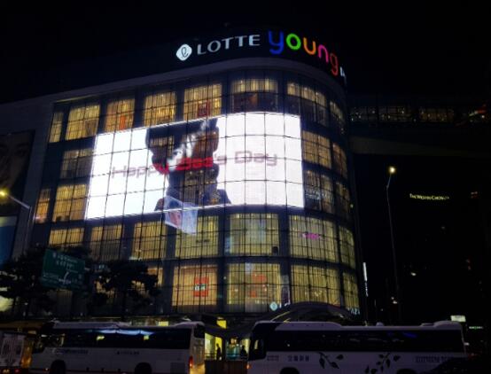 韓國戶外商圈LED大屏廣告